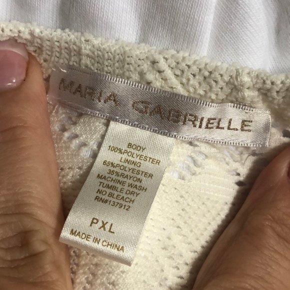 DONATED -2 piece cream Maria Gabrielle blouse - Picture 6 of 6